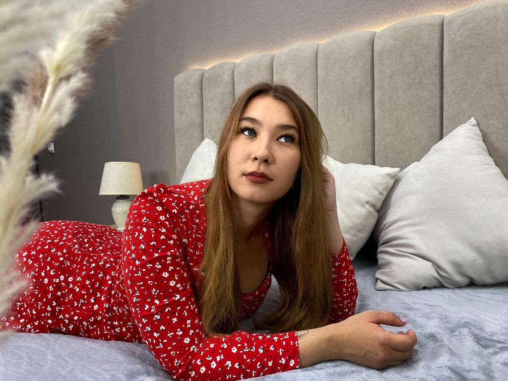 AlisaWest